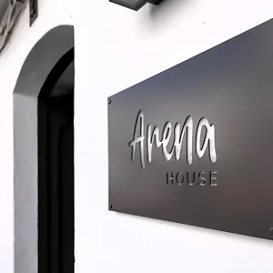 Arena House Conil Pensión